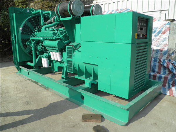 濠江出租发电机 发电机组厂家：柴油发电机组的控制屏的作用是什么？