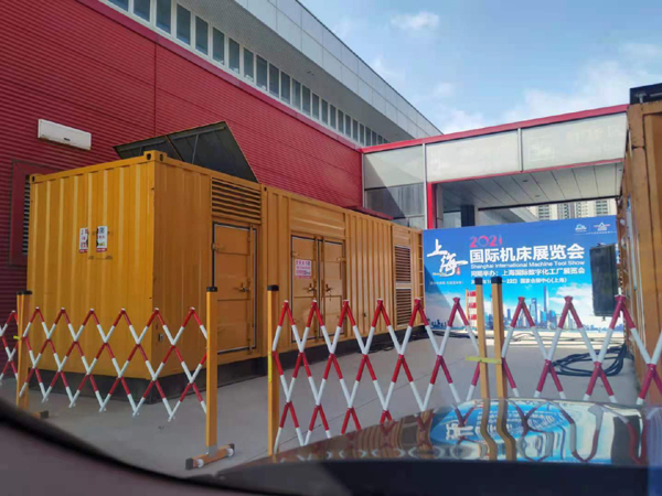 濠江发电车出租-发电机无电压或电压太低怎么办？