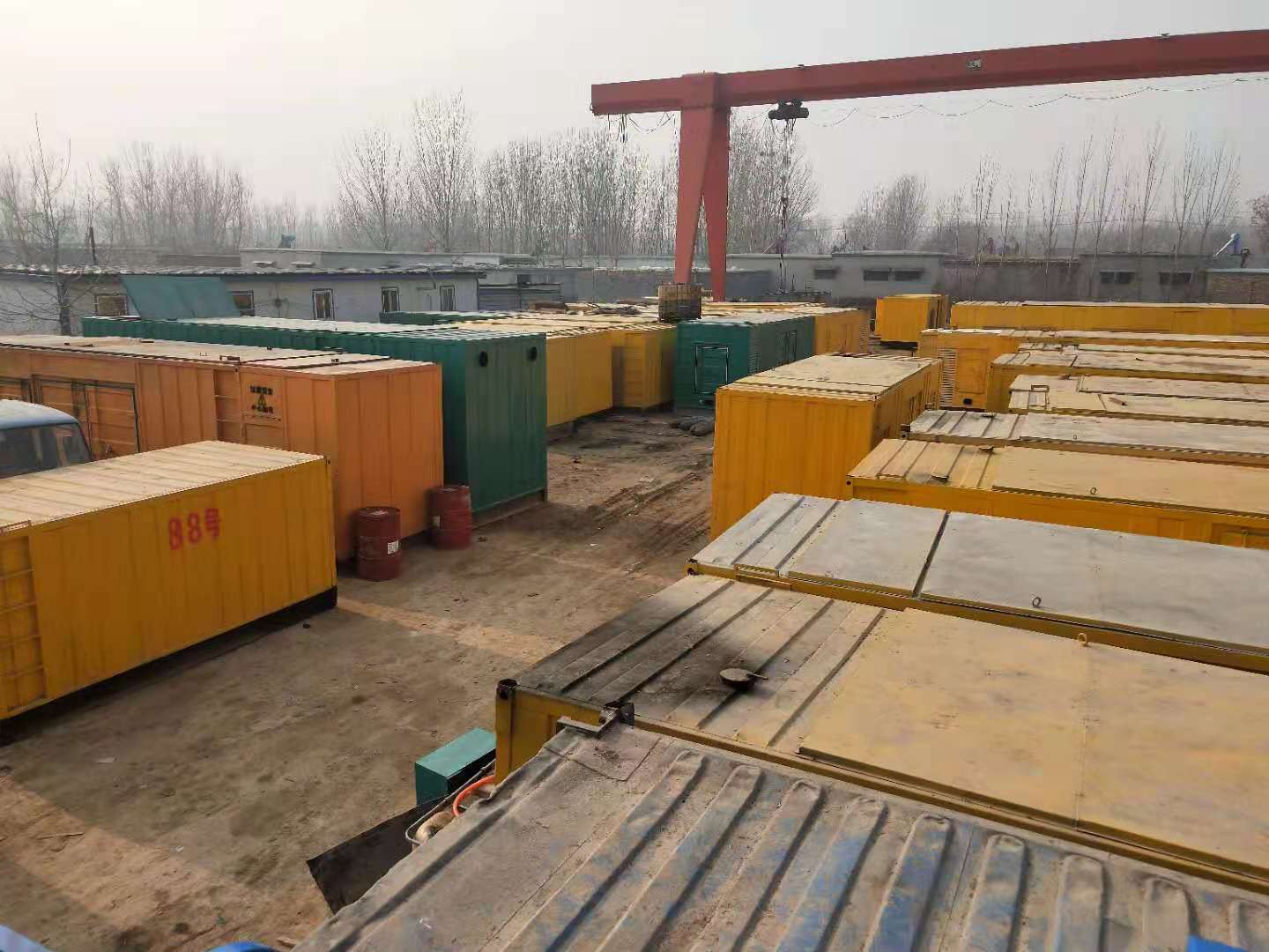 濠江租赁发电机-灰尘、风沙对柴油发电机组造成哪些不良影响？